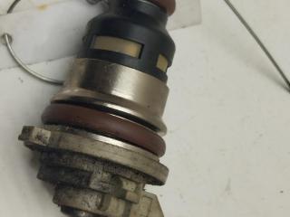 форсунка Ford Mondeo 2 поколение 1996, 1.6 л., i, бензин, МКПП, синий, хетчбэк 5 дв., 948FAB