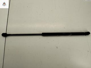 амортизатор крышки багажника (3-5 двери) Volkswagen Golf 3 поколение 1994, 1.6 л., бензин, МКПП, синий, хетчбэк 3 дв., 1H6827550A