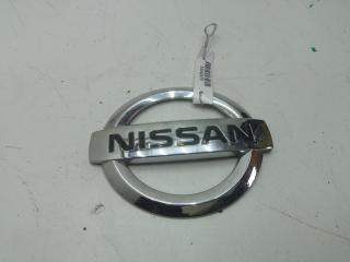 эмблема Nissan Maxima 2005, 3.5 л., бензин, АКПП, серый, седан, 848907Y000