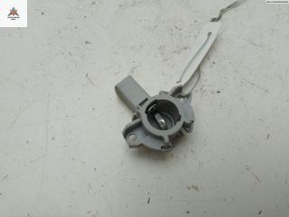 Патрон лампы фонаря Alfa Romeo 147 1 поколение 2002, 1.6 л., бензин, МКПП, зелёный, хетчбэк 3 дв.