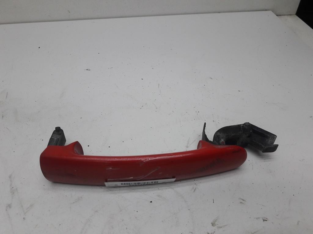 ручка наружная передняя левая Volkswagen Passat B5 1997, 1.8 л., бензин, МКПП, красный, универсал, 3B0837207