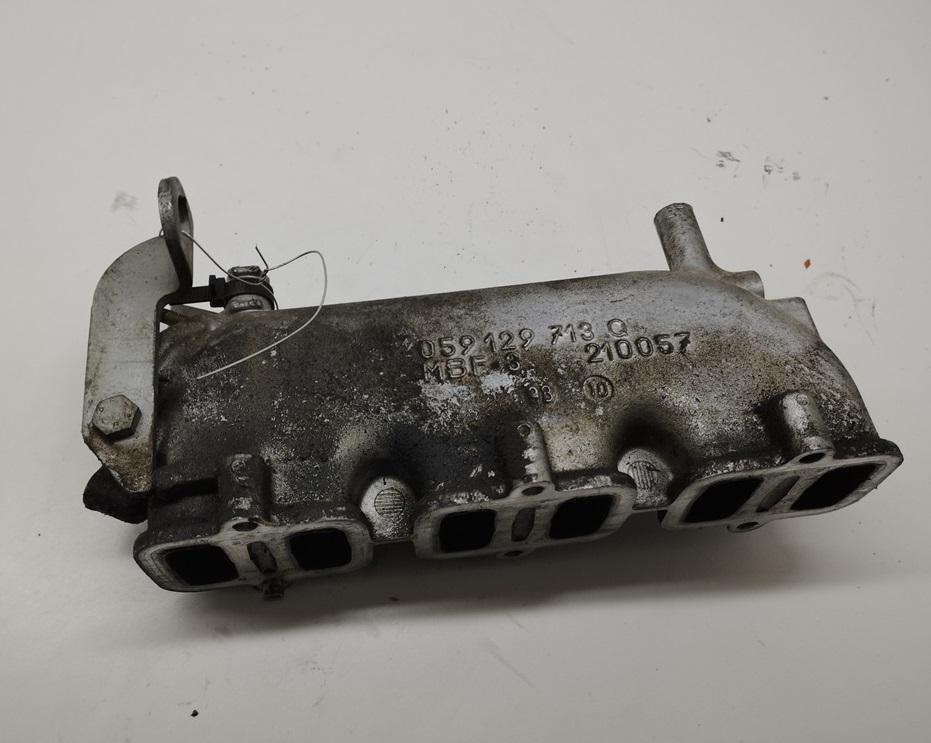 коллектор впускной Audi A6 C5 1999, 2.5 л., дизель, универсал, 059129713Q