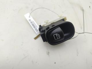 кнопка стеклоподъемника заднего левого Mercedes-Benz C W203 2001, 2.0 л., бензин, МКПП, чёрный, универсал, 2038200210