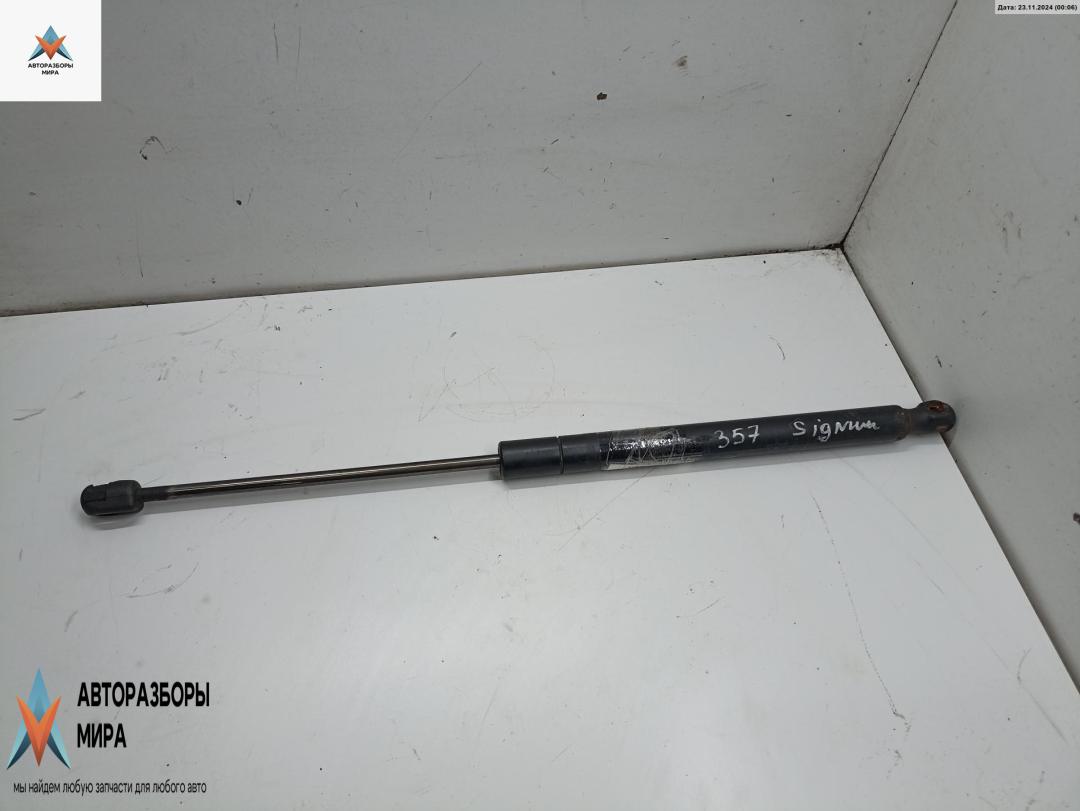 амортизатор крышки багажника (3-5 двери) Opel Signum 2002 2002, 2.2 л., бензин, МКПП, чёрный, хетчбэк 5 дв., 9180256 - фото №1
