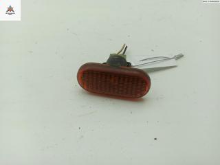 повторитель передний правый Renault Scenic 1 поколение [рестайлинг] 2001, 1.6 л., бензин, АКПП, чёрный, минивэн, 7700822136