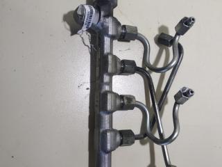 топливная рампа Hyundai ix35 1 поколение 2012, 1.7 л., дизель, МКПП, чёрный, внедорожник 5 дв., 0445214181