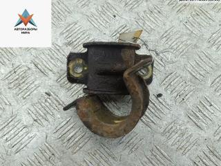 Крепление втулки стабилизатора заднего Ford Mondeo 3 поколение 2001, 2.0 л., бензин, АКПП, серый, универсал