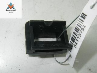 кронштейн (крепление) BMW 5 серия E39 1997, 2.0 л., бензин, АКПП, серый, седан, 51418156532