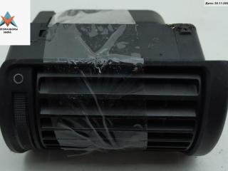 дефлектор обдува салона Audi A4 B5 1995, 1.8 л., бензин, МКПП, синий, седан, 8D1820902