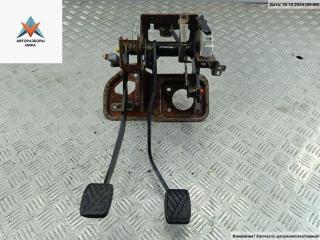 узел педальный (блок педалей) Opel Agila 2 поколение (B) 2008, 1.3 л., дизель, МКПП, красный, хетчбэк 5 дв.