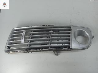 заглушка (решетка) в бампер Audi A6 4B/C5 1999, 2.4 л., бензин, АКПП, серый, универсал, 4B0807681J