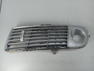 заглушка (решетка) в бампер Audi A6 4B/C5 1999, 2.4 л., бензин, АКПП, серый, универсал, 4B0807681J