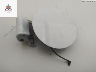 лючок топливного бака Kia Venga 1 поколение 2011, 1.4 л., дизель, МКПП, белый, хетчбэк 5 дв., 695101P000