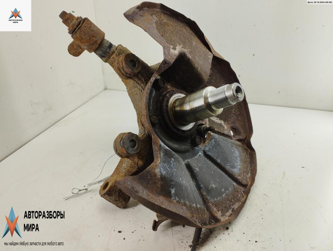 Цапфа задняя (ось ступицы) Mazda 626 GF/GW 2000, 1.8 л., бензин, МКПП, синий, универсал - фото №1