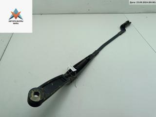 Щеткодержатель (поводок стеклоочистителя) передний Hyundai i30 FD 2008, 1.6 л., бензин, МКПП, серый, универсал