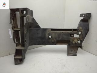 кронштейн заднего бампера Renault Master 2 поколение 1999, 2.5 л., дизель, МКПП, белый, микроавтобус, 7700352211