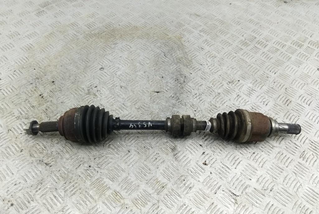 полуось передняя левая (приводной вал, ШРУС) Nissan Micra K14 ) 2017, 1.5 л., дизель, МКПП, синий, хетчбэк 5 дв.
