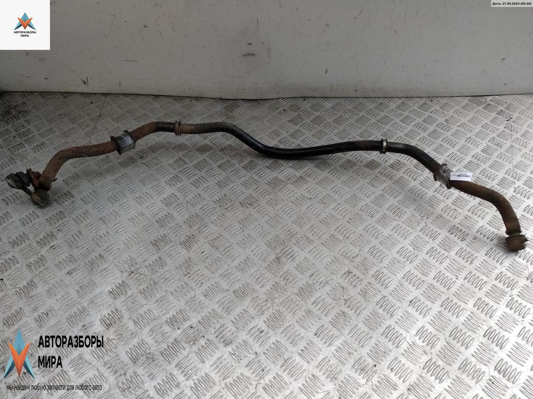 стабилизатор подвески передний Toyota RAV4 1 поколение (XA10) 1996, 2.0 л., бензин, АКПП, зелёный, внедорожник 3 дв. - фото №1