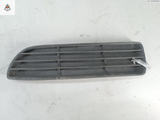 заглушка (решетка) в бампер Audi A4 B5 1996, 1.6 л., бензин, МКПП, синий, седан, 8D0807345