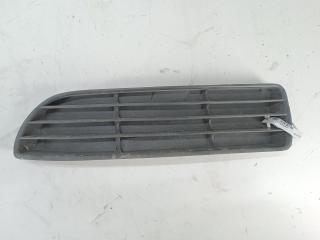 заглушка (решетка) в бампер Audi A4 B5 1996, 1.6 л., бензин, МКПП, синий, седан, 8D0807345