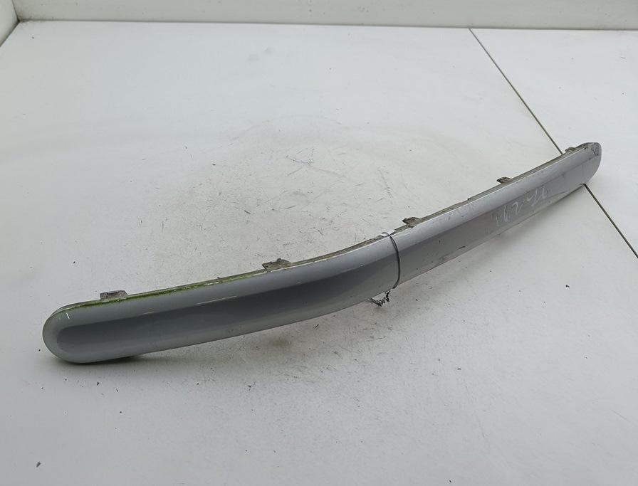 молдинг переднего бампера Ford Fusion 1 поколение 2004, 1.6 л., дизель, МКПП, серый, хетчбэк 5 дв., 3N1117D1750A - фото №1