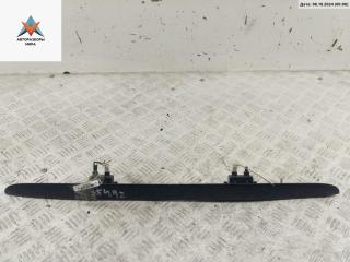 накладка подсветки номера Mercedes-Benz E-Класс W210/S210 [рестайлинг] 2000, 3.2 л., бензин, АКПП, чёрный, универсал, A2107400040