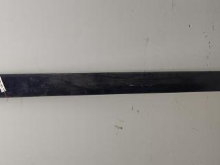 молдинг двери передней правой Citroen Xsara 1 поколение [рестайлинг] 2003, 1.6 л., бензин, МКПП, чёрный, хетчбэк 3 дв., 9625762277