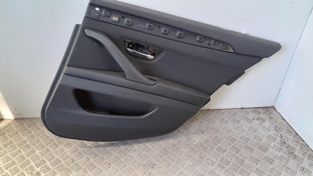 обшивка двери задняя правая BMW 5 F10/F11 2012, 2.0 л., дизель, АКПП, белый, универсал, 2041119