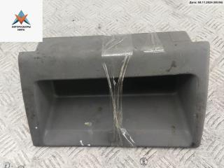 короб предохранителей Volkswagen Passat B3 1992, 1.8 л., бензин, МКПП, белый, универсал