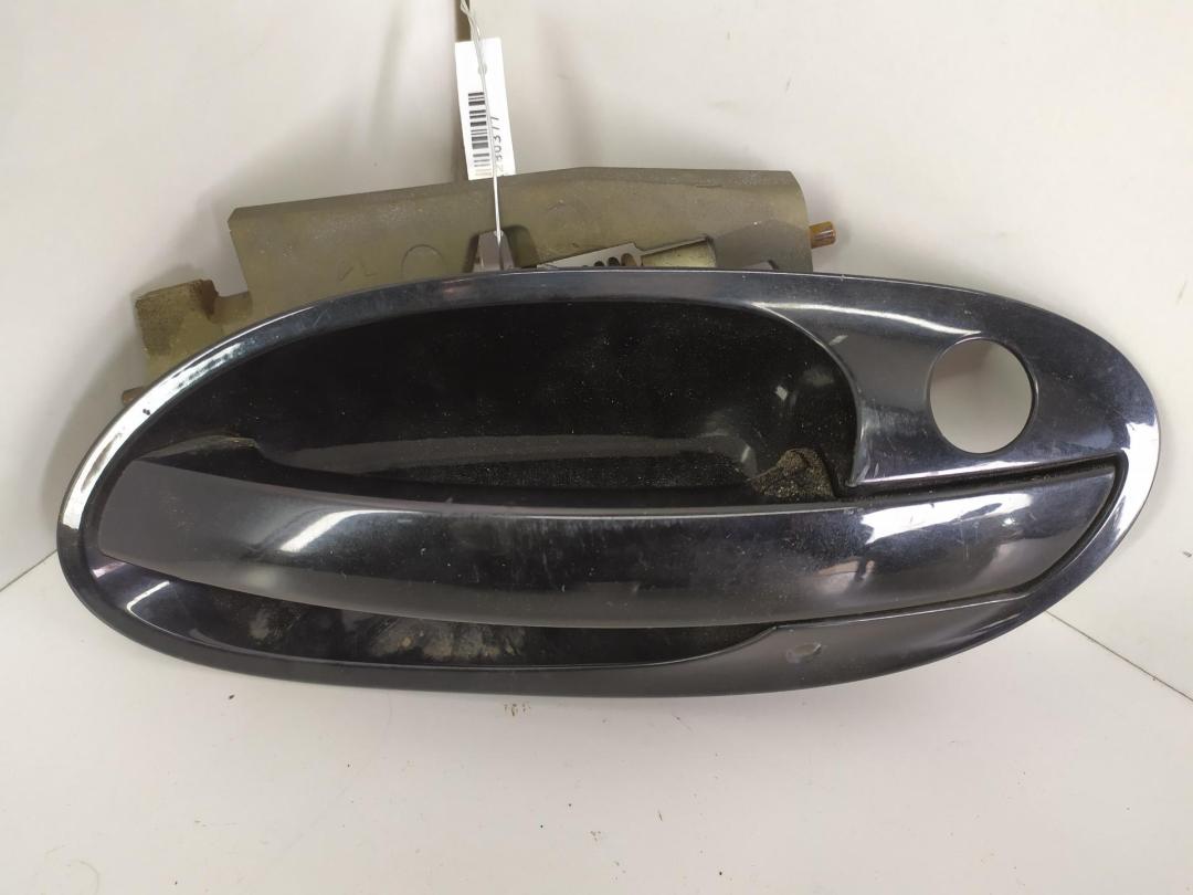 ручка наружная передняя левая BMW 7 серия E65/E66/E67 2002, 3.6 л., бензин, АКПП, чёрный, седан - фото №1