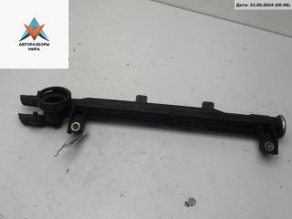 топливная рампа Volkswagen Passat B4 1994, 1.6 л., бензин, МКПП, синий, универсал, 037133317N