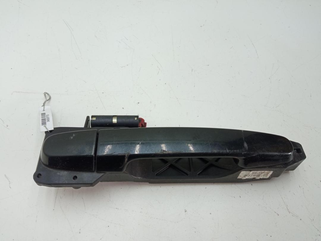 ручка наружная передняя правая Toyota Corolla 2002, 1.6 л., бензин, МКПП, чёрный, хетчбэк 3 дв.
