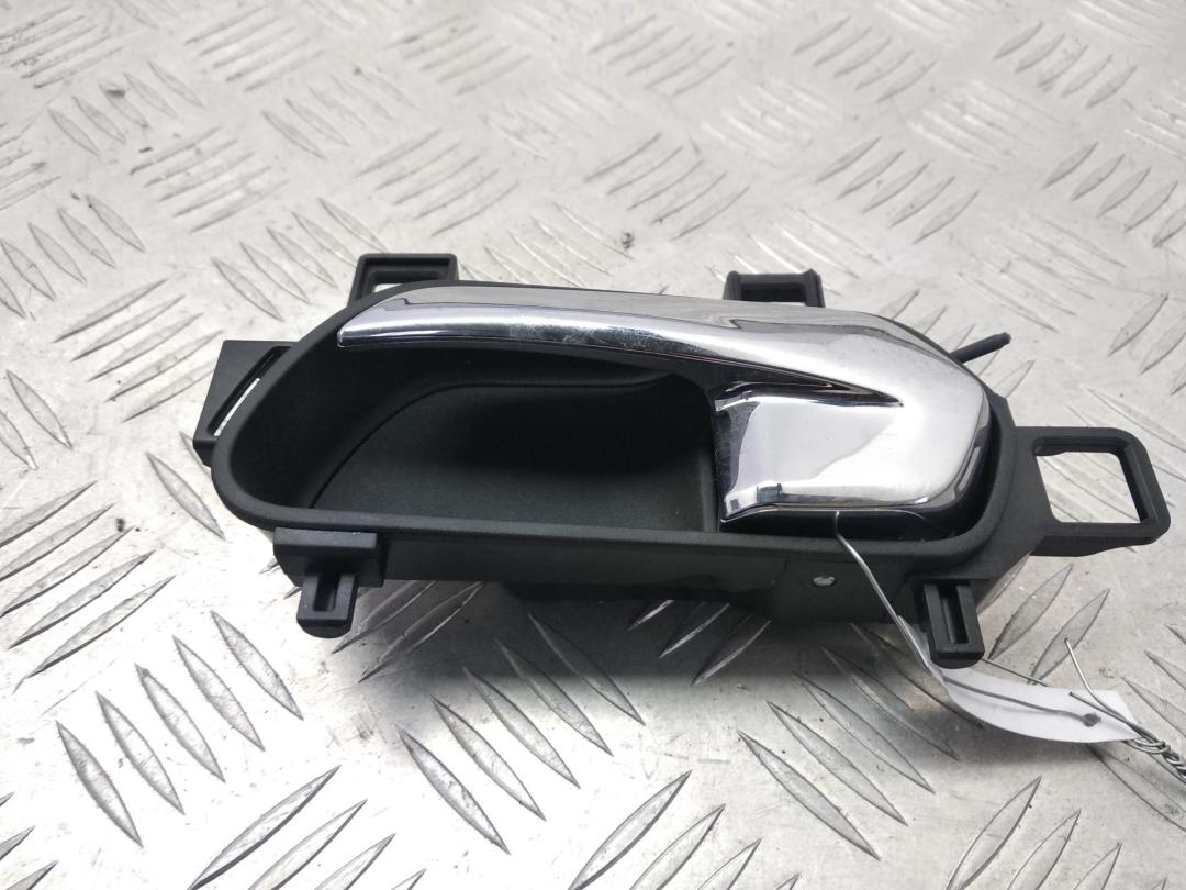 ручка внутренняя задняя левая Nissan Micra K14 ) 2017, 1.5 л., дизель, МКПП, синий, хетчбэк 5 дв., 806715FA6A