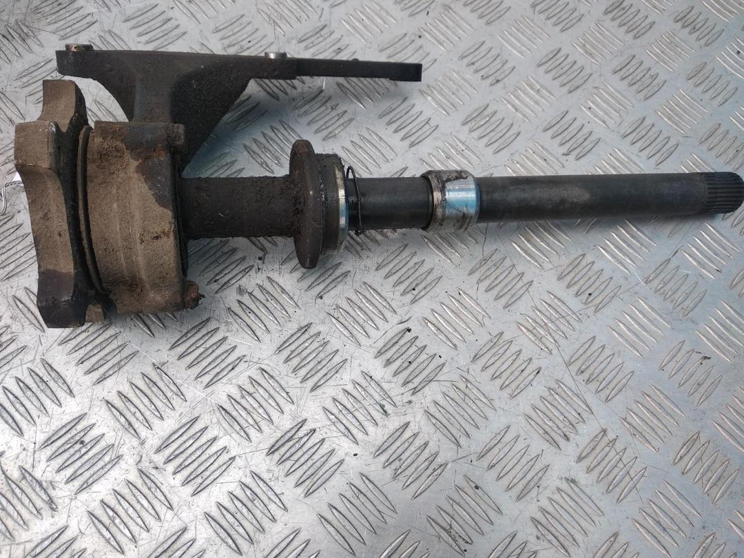 полуось передняя правая (приводной вал, ШРУС) Nissan X-Trail T30 2001, 2.2 л., дизель, МКПП, серый, внедорожник 5 дв., 391008H712 - фото №1