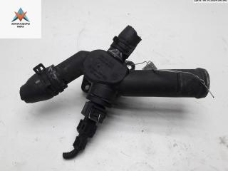 фланец (тройник) системы охлаждения Skoda Octavia mk1 (A4 1U) 1998, 1.6 л., бензин, МКПП, серый, универсал, 06A121133D