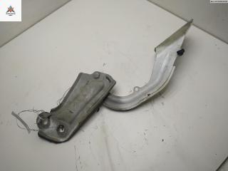 петля капота правая Ford Focus 3 поколение 2012, белый, хетчбэк 5 дв., BM51A16800AD