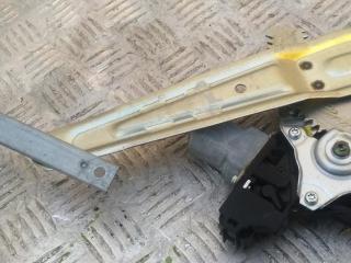 стеклоподъемник электрический задний правый Nissan Juke YF15 2010, 1.6 л., бензин, МКПП, синий, внедорожник 5 дв., 82720-1U600