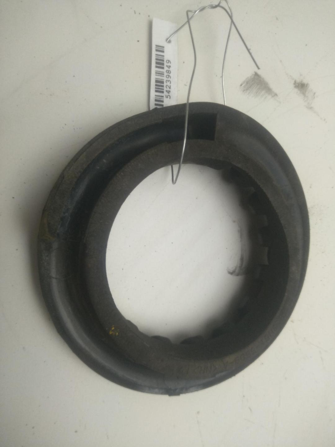 Проставка под пружину заднюю Mazda 5 2006, 2.0 л., дизель, МКПП, серый, минивэн, 3N615599A