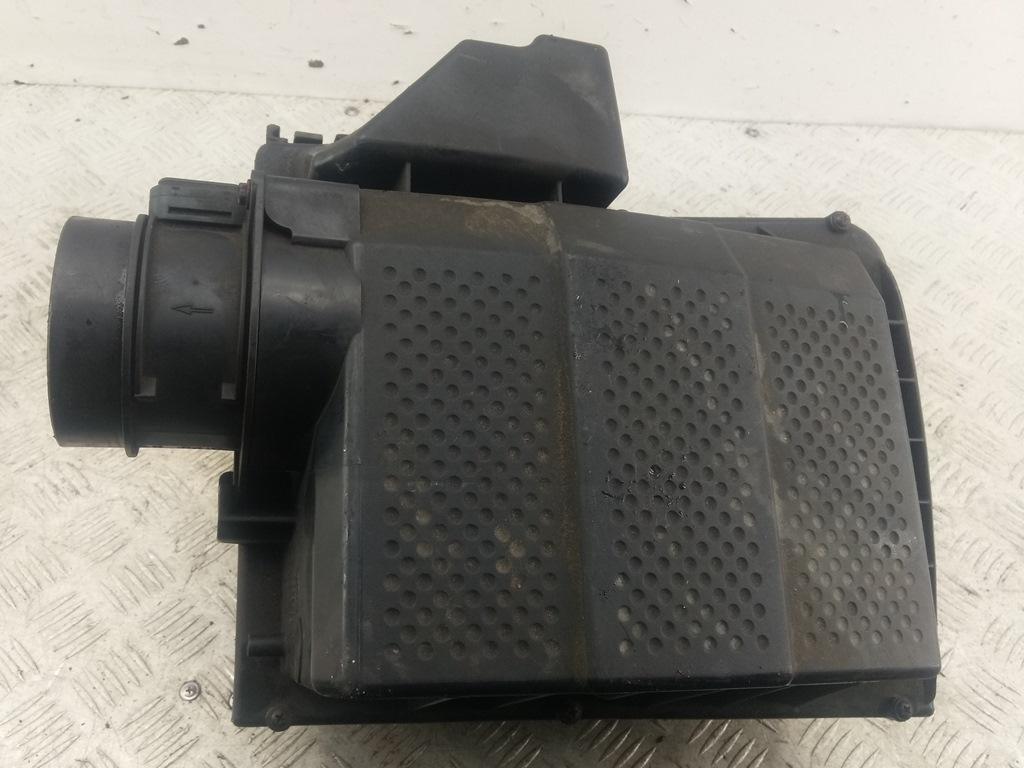 корпус воздушного фильтра Land Rover Discovery 2006, 2.7 л., дизель, АКПП, красный, внедорожник 5 дв.