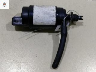 насос (моторчик) омывателя стекла Volkswagen Passat B4 1996, красный, седан, 1H6955651