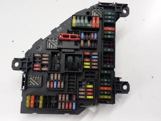 блок предохранителей BMW 5 серия F07/F10/F11 2012, 2.0 л., дизель, АКПП, белый, универсал, 9252813