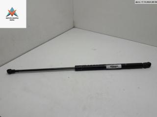 амортизатор крышки багажника (3-5 двери) Volkswagen Passat B5 1998, 1.6 л., бензин, МКПП, синий, универсал, 1J6827550