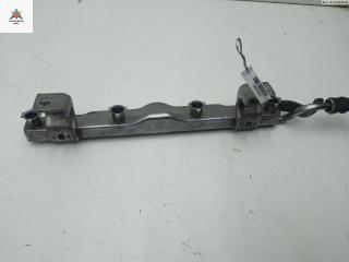 топливная рампа Mazda 3 BK [рестайлинг] 2007, 1.6 л., бензин, МКПП, чёрный, хетчбэк 5 дв.