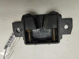 прочая запчасть Volkswagen Sharan 2002, 2.0 л., бензин, МКПП, красный, минивэн, 7M3827679H