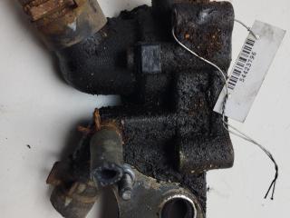 корпус термостата Chevrolet Kalos (Aveo) 2009, 1.2 л., бензин, МКПП, красный, хетчбэк 5 дв.