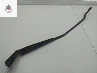 Щеткодержатель (поводок стеклоочистителя) передний Volkswagen Golf 4 поколение 1999, 1.4 л., бензин, МКПП, синий, хетчбэк 3 дв., 1J1955410A