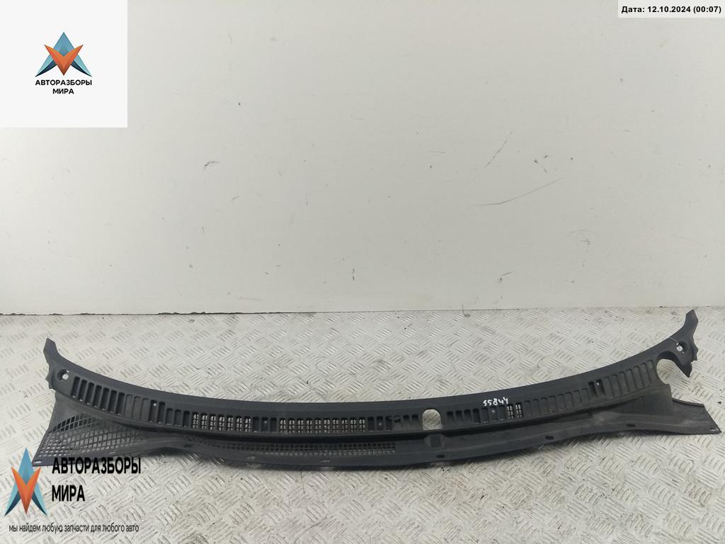 дождевик Mazda 323C BA 1996, 1.5 л., бензин, МКПП, серый, хетчбэк 3 дв. - фото №1