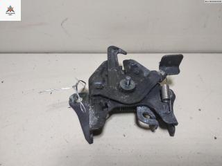 замок капота Kia Sephia 2 поколение 1999, 1.5 л., бензин, МКПП, серый, седан