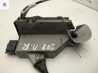 замок двери передней правой Peugeot 208 1 поколение 2013, 1.4 л., дизель, МКПП, серый, хетчбэк 5 дв., 9652859780, 9688080580