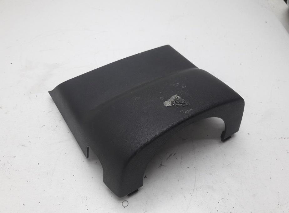 накладка декоративная SEAT Ibiza 2003, 1.4 л., бензин, МКПП, чёрный, хетчбэк 3 дв., 6L0858560D